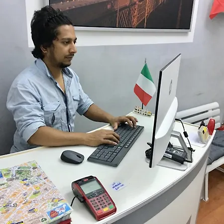 בית הארחה Hi Termini רומא